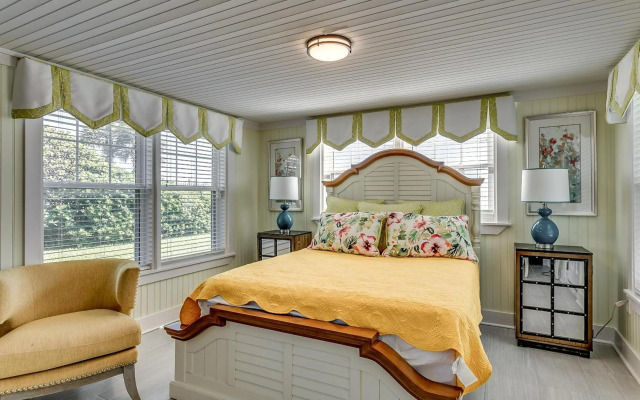 -Under The Sea (8 Bdrm / 7 Bath, Sleeps 22)