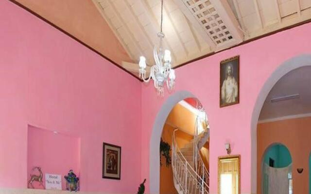Hostal You & Me