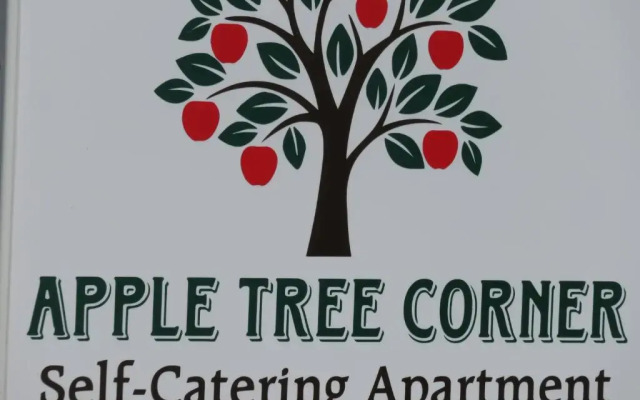 Apple Tree Corner Apartment