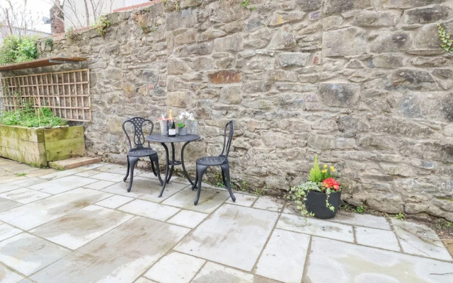 4 Railway Terrace