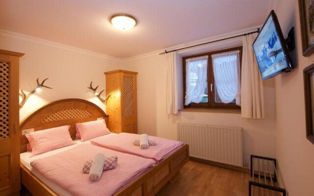 Privatpension Forsthaus Pernthaner
