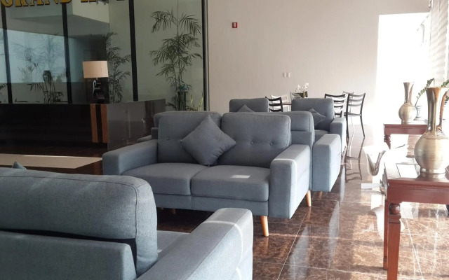 Ybc Grand Hotel