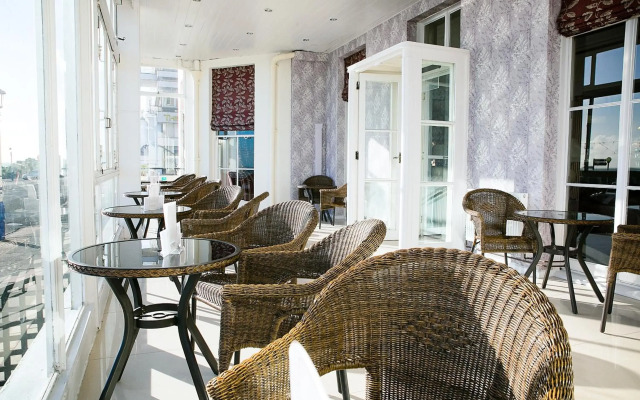 The Cumberland Hotel