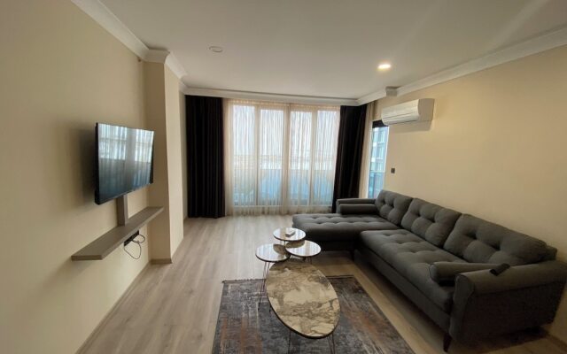 Rena Grand Residence & Suite