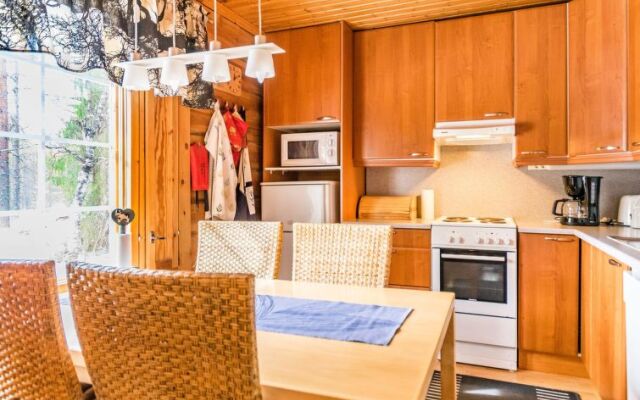Holiday Home Pelkkaveska