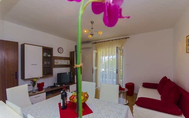 Apartment Jema
