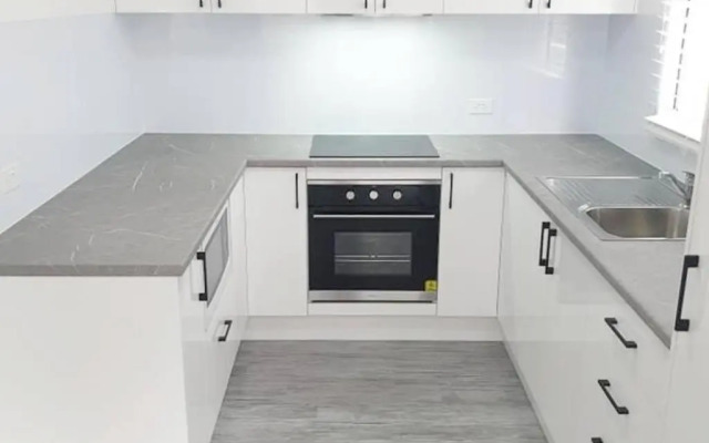 Lovely Pet Friendly Self Contained Holiday Villa