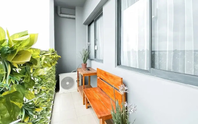Stunning 2Br Apartment At Daan Mogot City