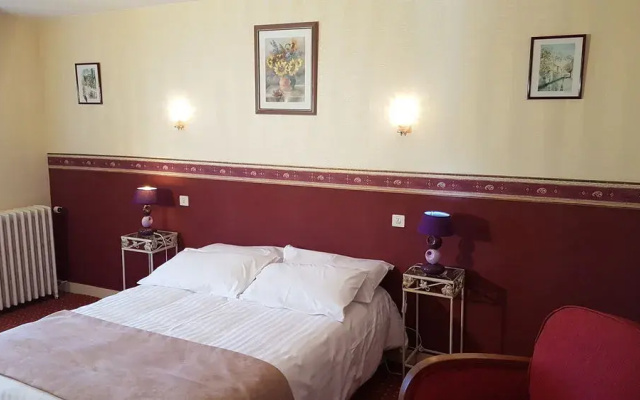 Hôtel Le Lion dOr