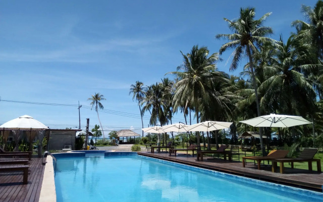 The Ford Sunset Beach Resort