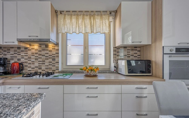 Small Holiday Home Jakara 5