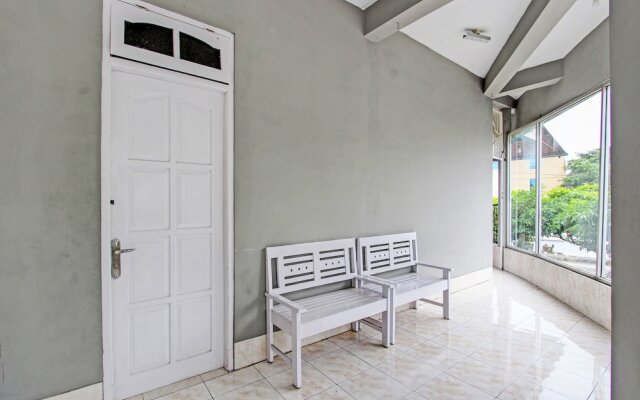 OYO 92166 Nirwana Inn Syariah