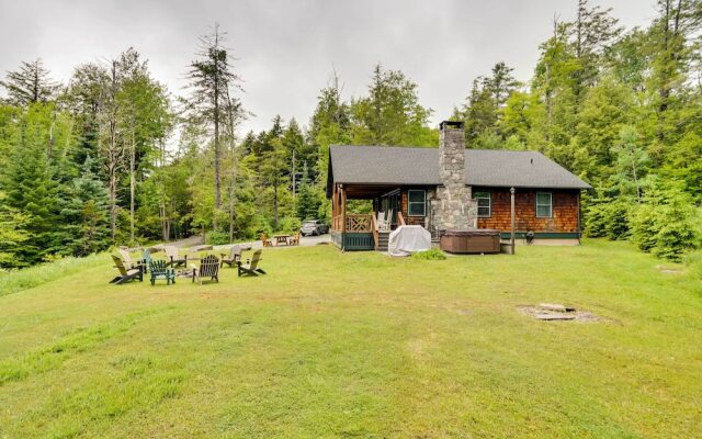 Secluded Elka Park Cabin: Hot Tub & Fire Pit!