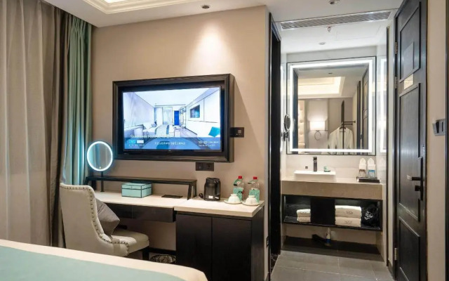 Xana Hotelle(Shenzhen futian shangmeilin subway station)