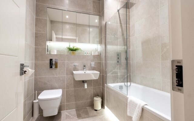 Burnham Beeches One-bedroom Apartment by Belvilla