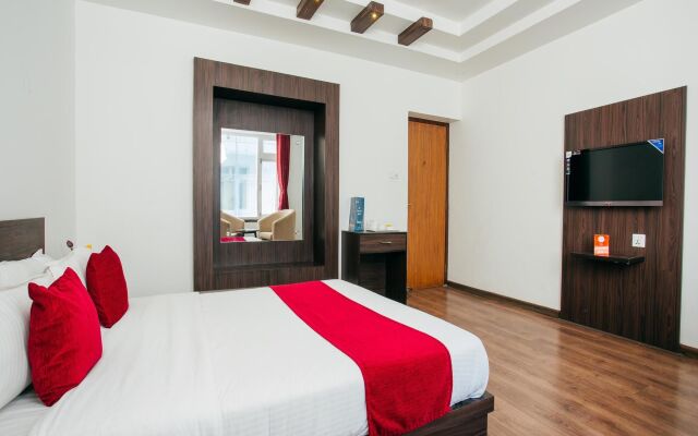 OYO 11474 Gangaur Regency Boutique Hotel