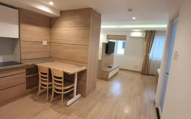 Simmi 4 Hotel & Apartment Near SECC