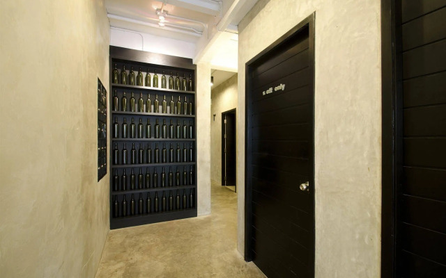 DI Place Hotel