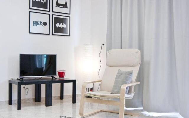 SilkFab Apartments