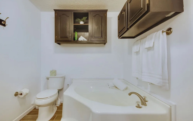 Gravois Mills Home: Boating Vacation!