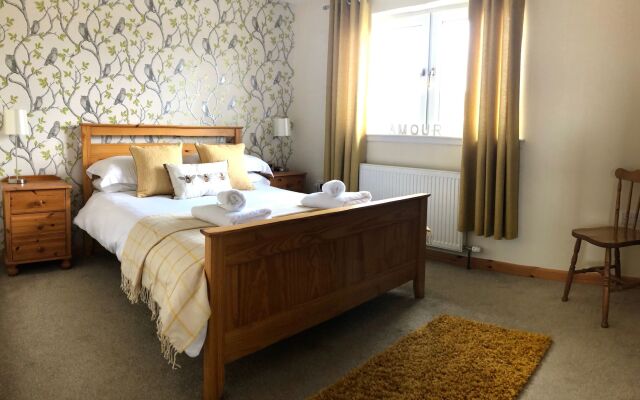 Allanvale Holiday Home - Inverness - Dog Friendly