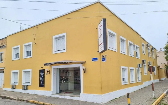 Hotel Py