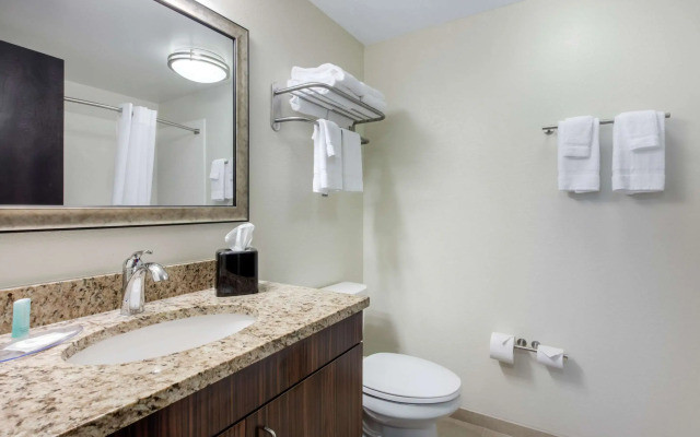 MainStay Suites St Louis Airport