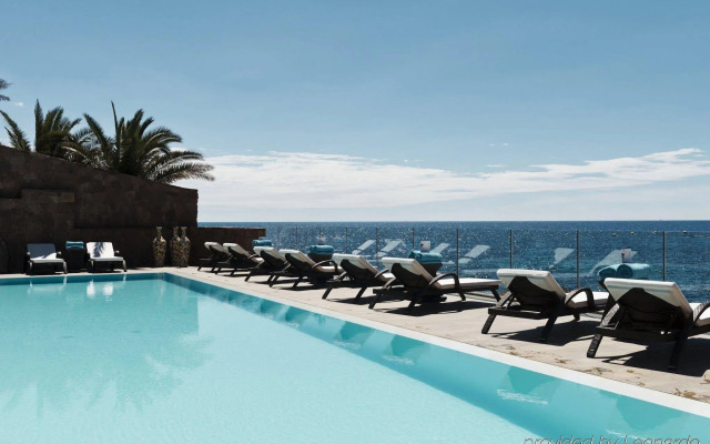 Tiara Miramar Beach Resort