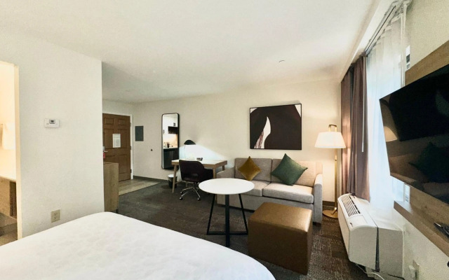 Staybridge Suites East Stroudsburg - Poconos by IHG