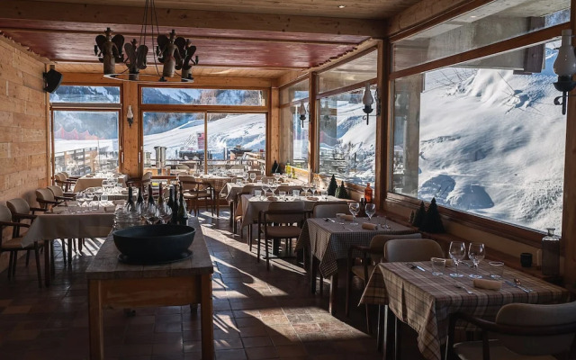 Les Cèdres  Hôtel - Restaurant - Spa