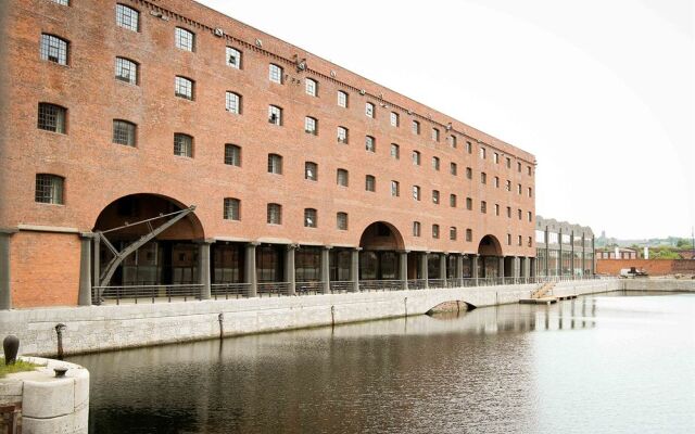 Titanic Hotel Liverpool