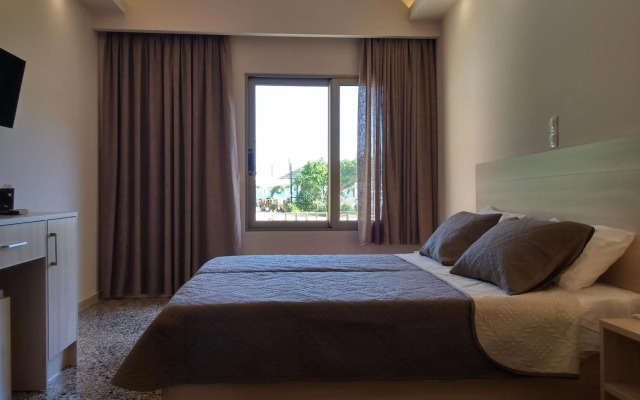 Anetis Beach Hotel