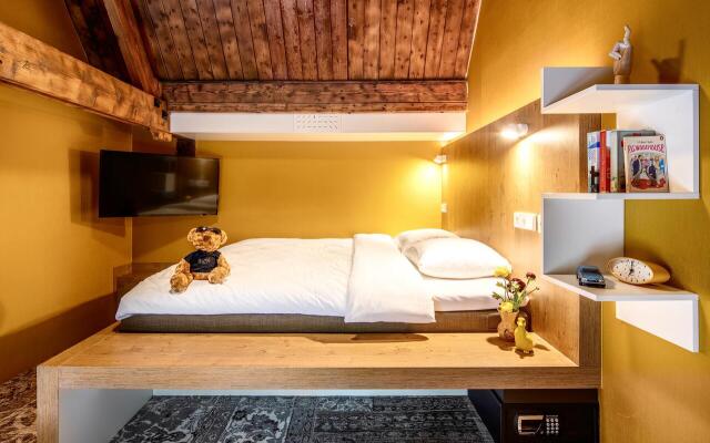 BUNK Hotel Amsterdam