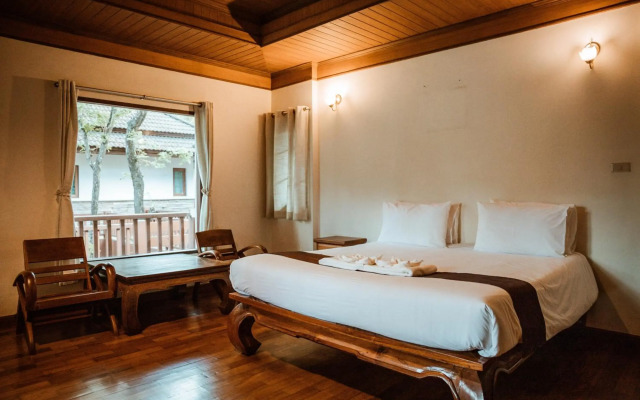 Tak Andaman Resort & Hotel