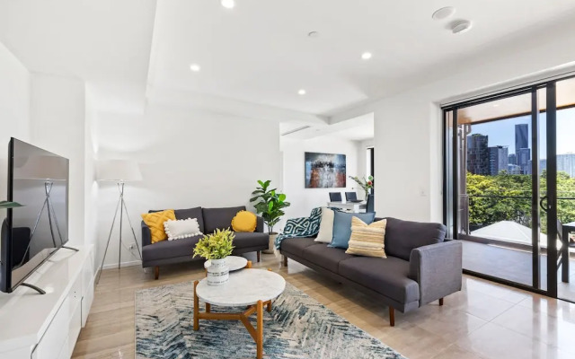 The Monterey Apartments by Urban Rest