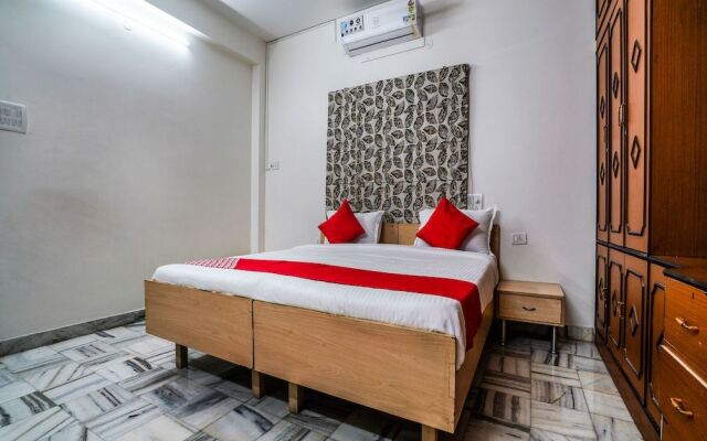 OYO 22423 Taj Villa Guest House