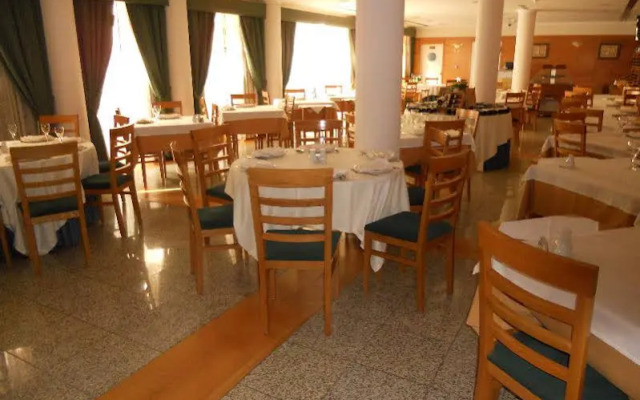 Montalegre Hotel