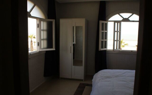 Amwaj Hotel