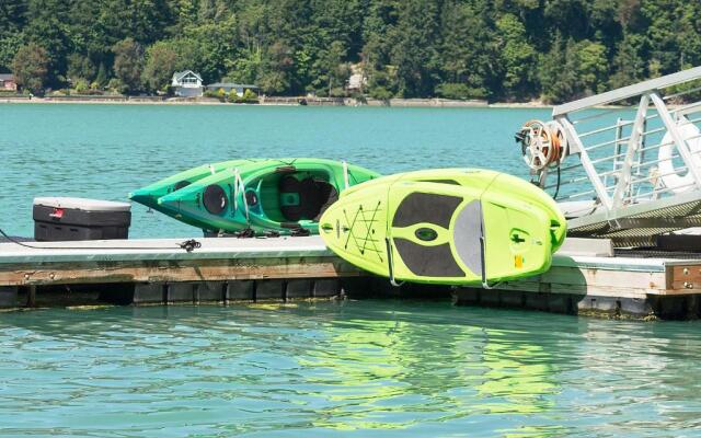 Luxury Lookout Hood Canal Vacation Rental