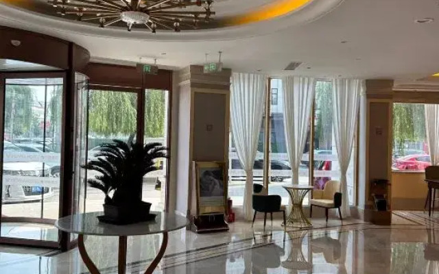 Vienna Hotel (Dingzhou Zhongshan Road Branch)