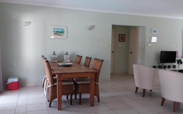 VillaSafir 15 in Noord, Aruba from 294$, photos, reviews - zenhotels.com