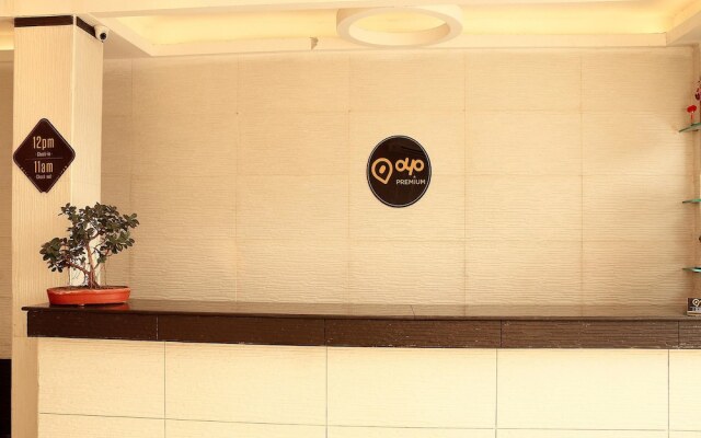 OYO 2911 The Pearl Hotel