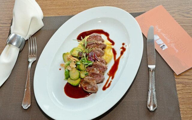 Hotel & Restaurant Braunstein - Pauli´s Stuben