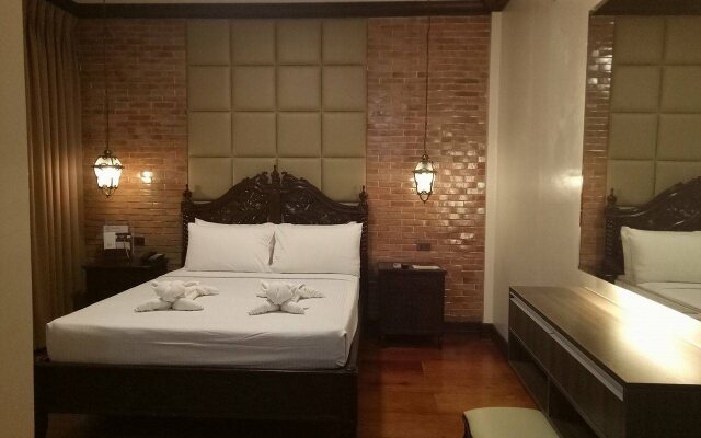 Vigan Plaza Hotel