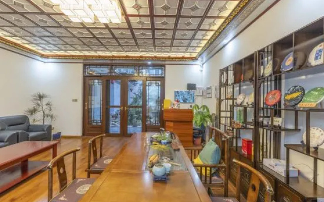 Lanshan Listening to the Wind · Snow Mountain Viewing and Vacation Beauty Hotel – Restaurant – Lijiang