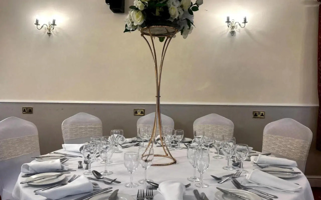Marsh Farm Hotel