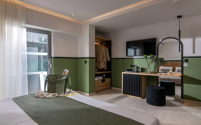 Mistral Bay Hotel