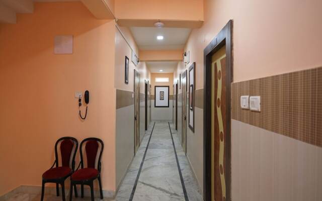 OYO 16631 The Greenstar Inn