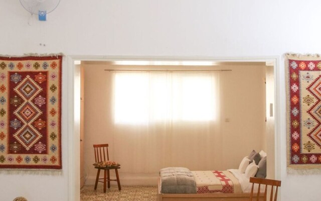 Authentic Neve Tsedek Style House