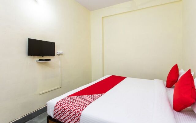 Oyo 24844 Hotel Samrat